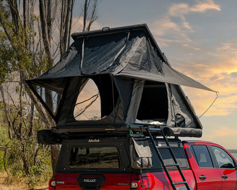 Image of Ironman 4x4 Orion 1400 Vehicle Rooftop Tent